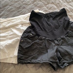 Maternity shorts